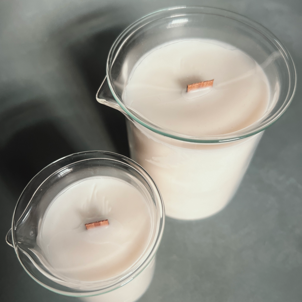 Pomme × Cardamome × Cèdre du Liban / Bougies "Béchers"