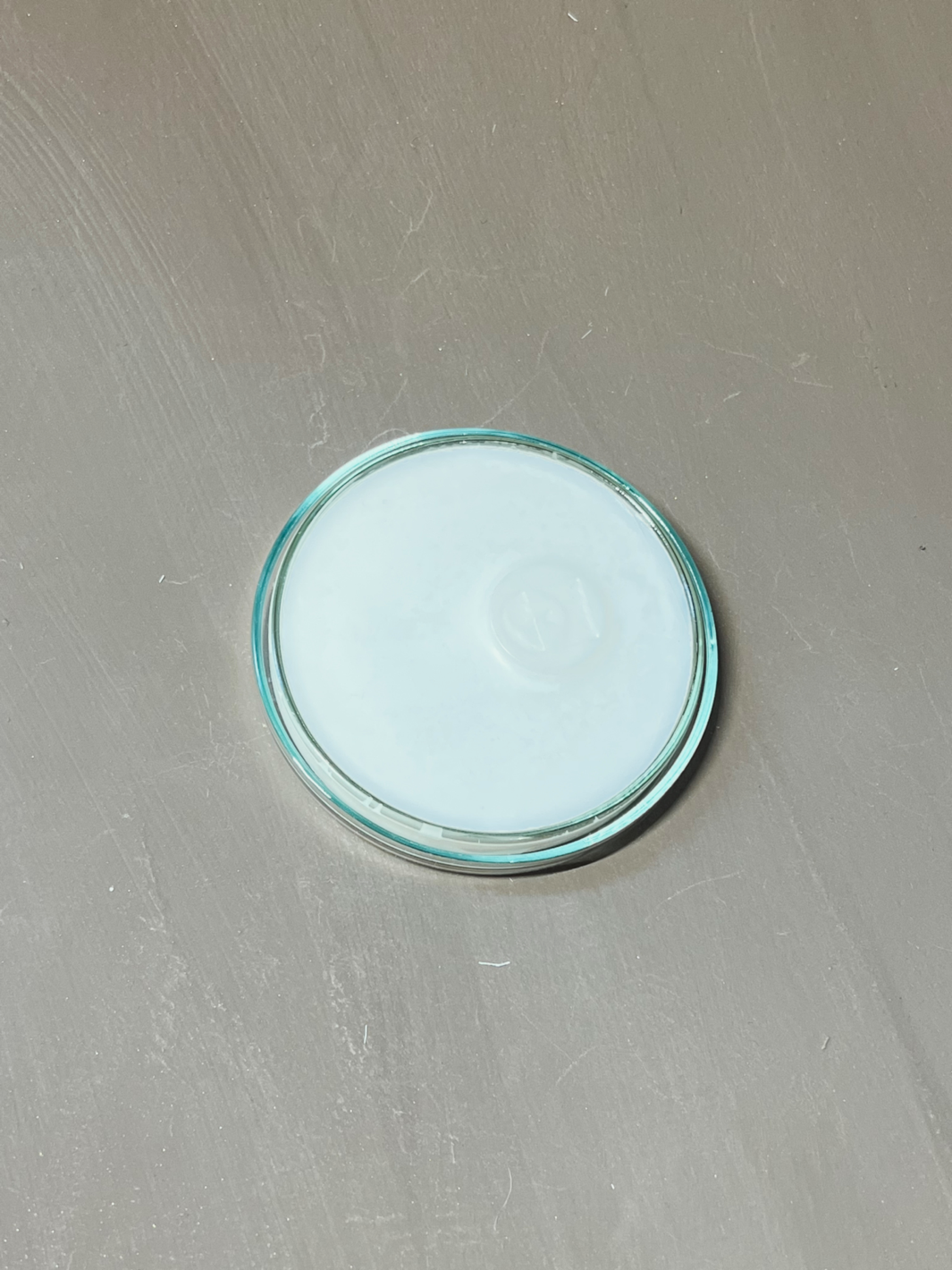 Vuur × Robert Gervais Studio / Diffuseur solide Zéphyr